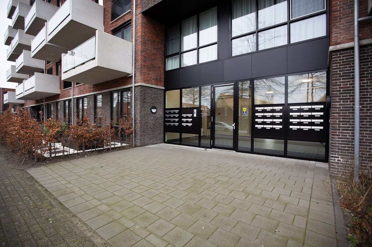 New Build (89m²) with 2 Parking Spaces - Image 21