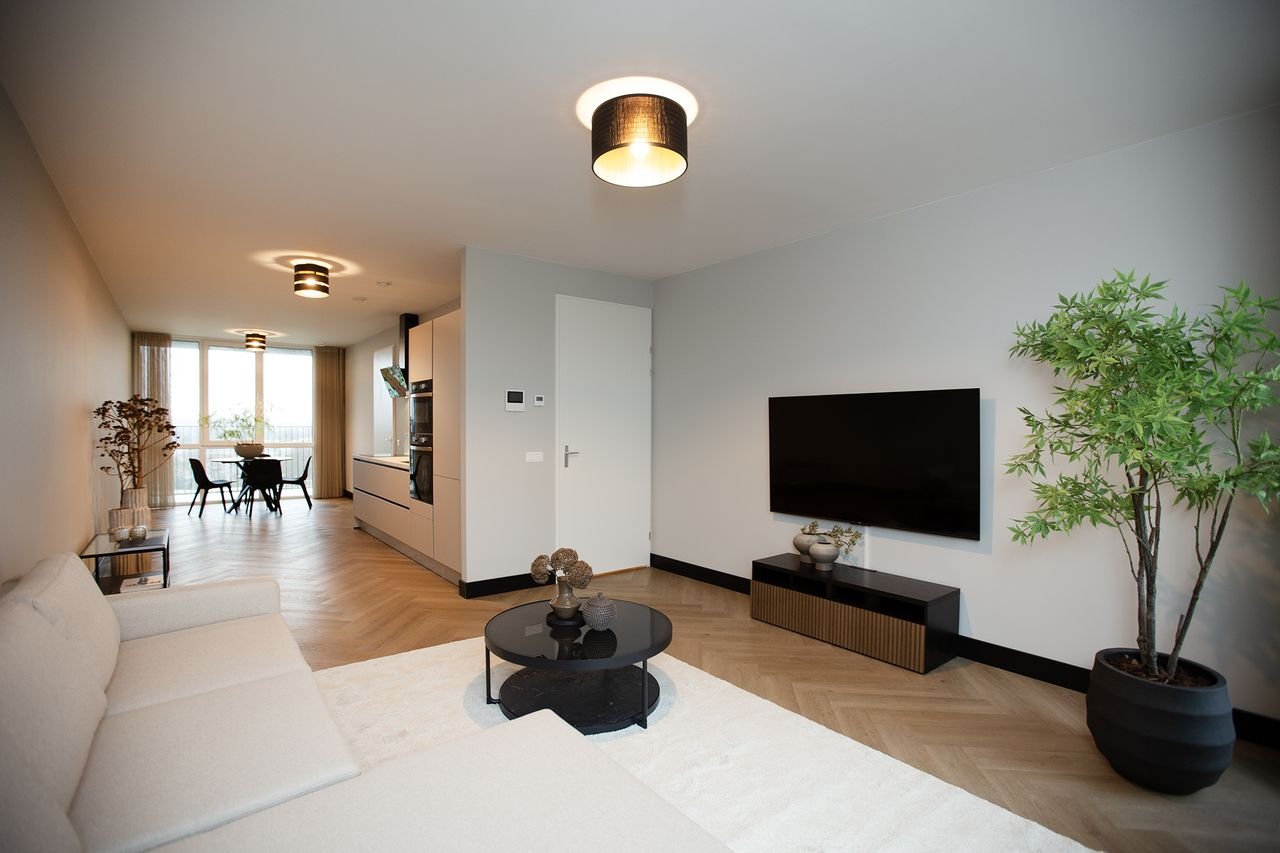 New Build (89m²) with 2 Parking Spaces - Image 2