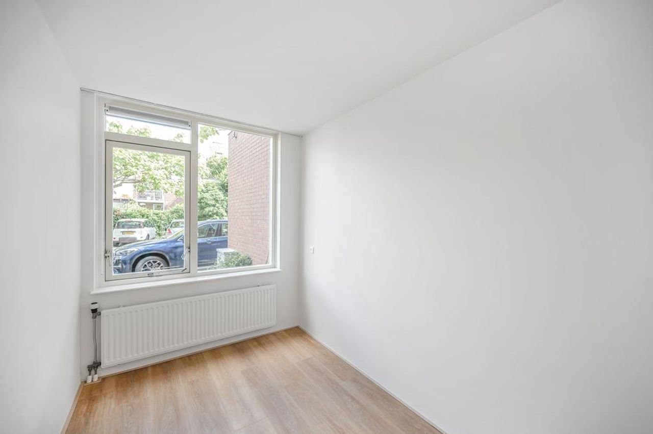Ruime benedenwoning (93 m²) met tuin en parking - Afbeelding 14