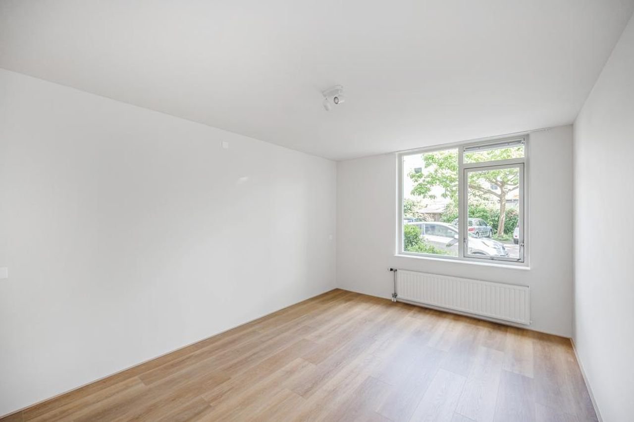 Ruime benedenwoning (93 m²) met tuin en parking - Afbeelding 17