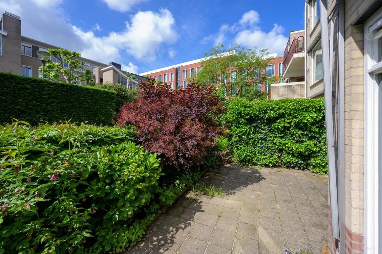 Ruime benedenwoning (93 m²) met tuin en parking - Afbeelding 21