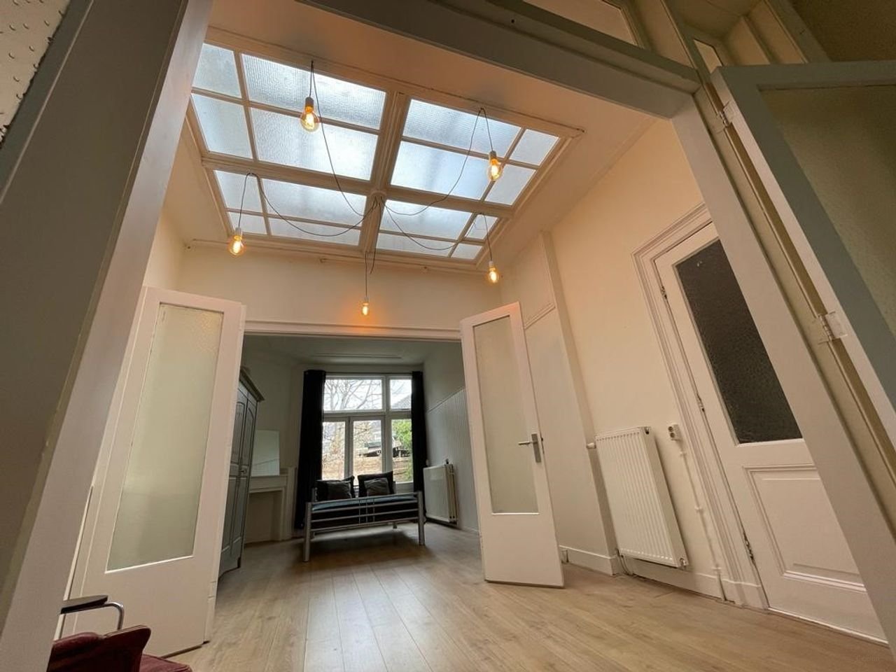 Ground floor apartment with garden on the canal - Image 5