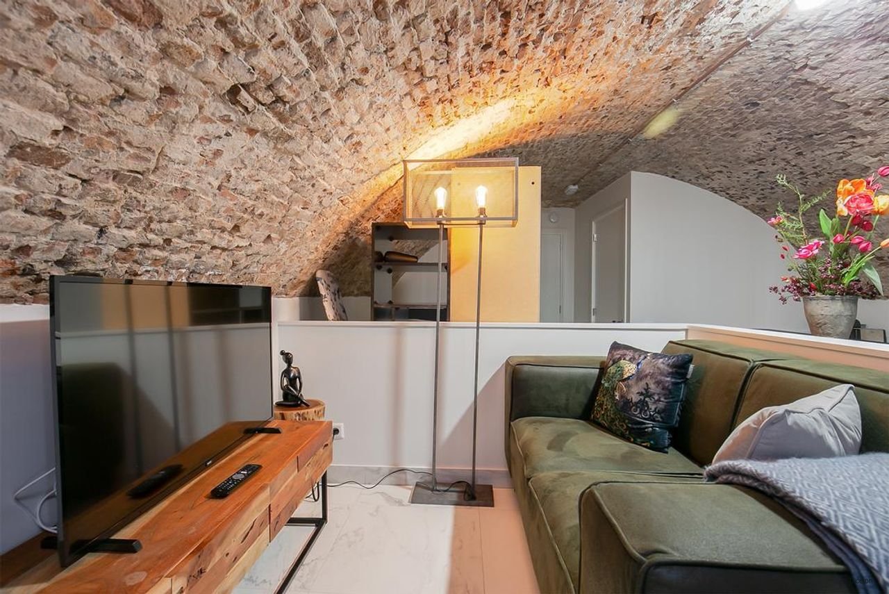 Ingerichte werfstudio met terras - Afbeelding 3