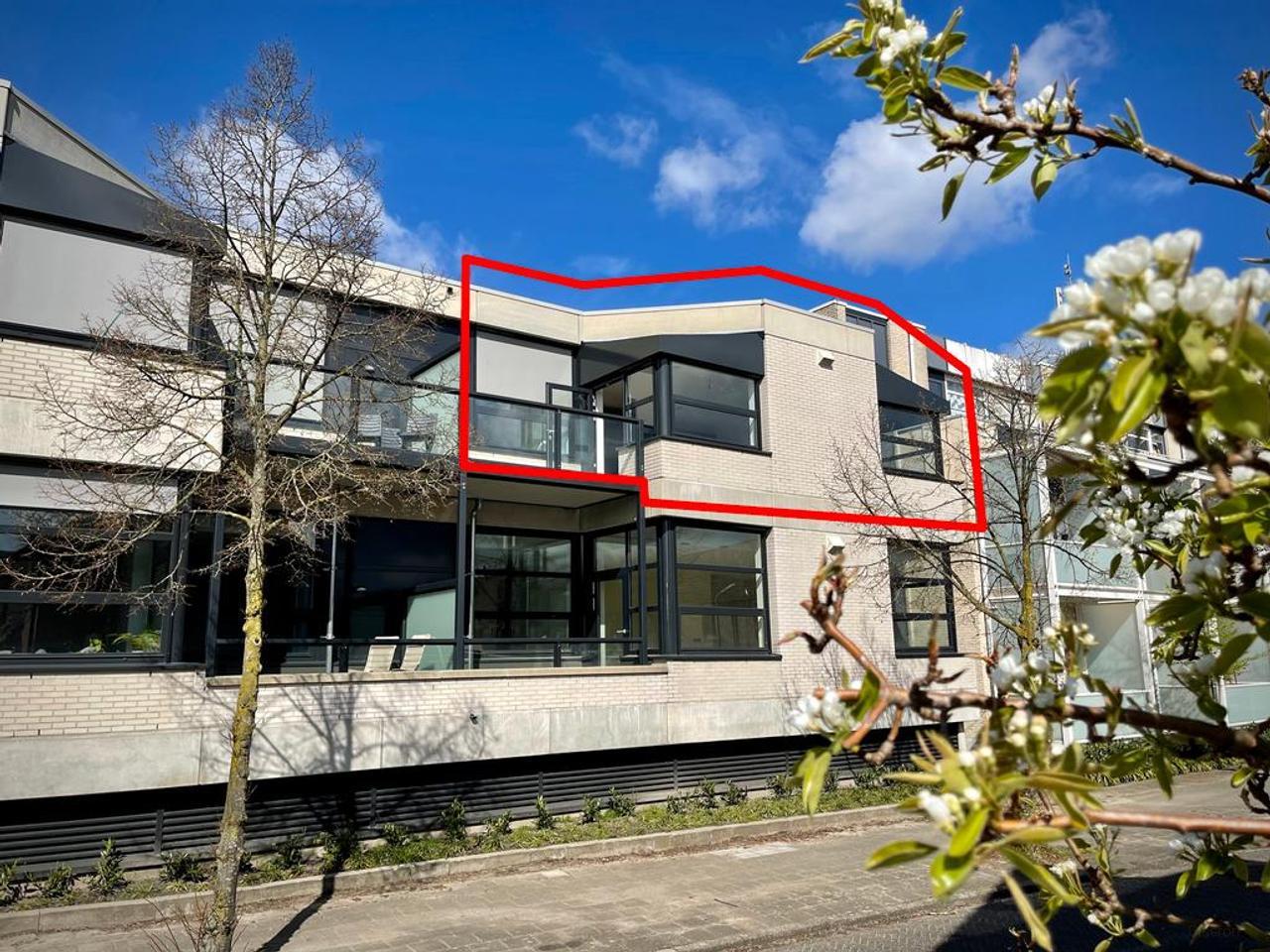 3-kamer appartement met balkon in Amersfoort - Afbeelding 1