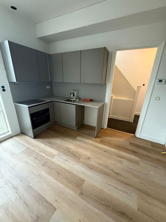 12 m² Room at Wilhelminapark - Image 4