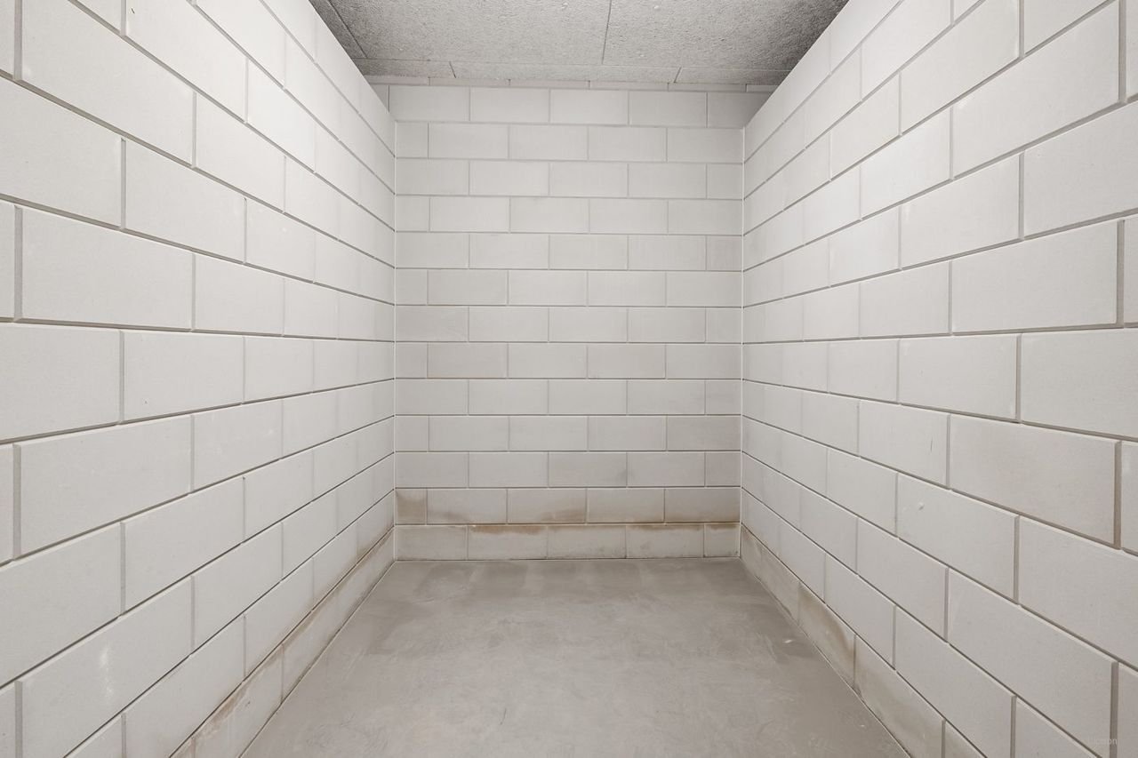 Spacious apartment (136m²) with balcony - Image 18