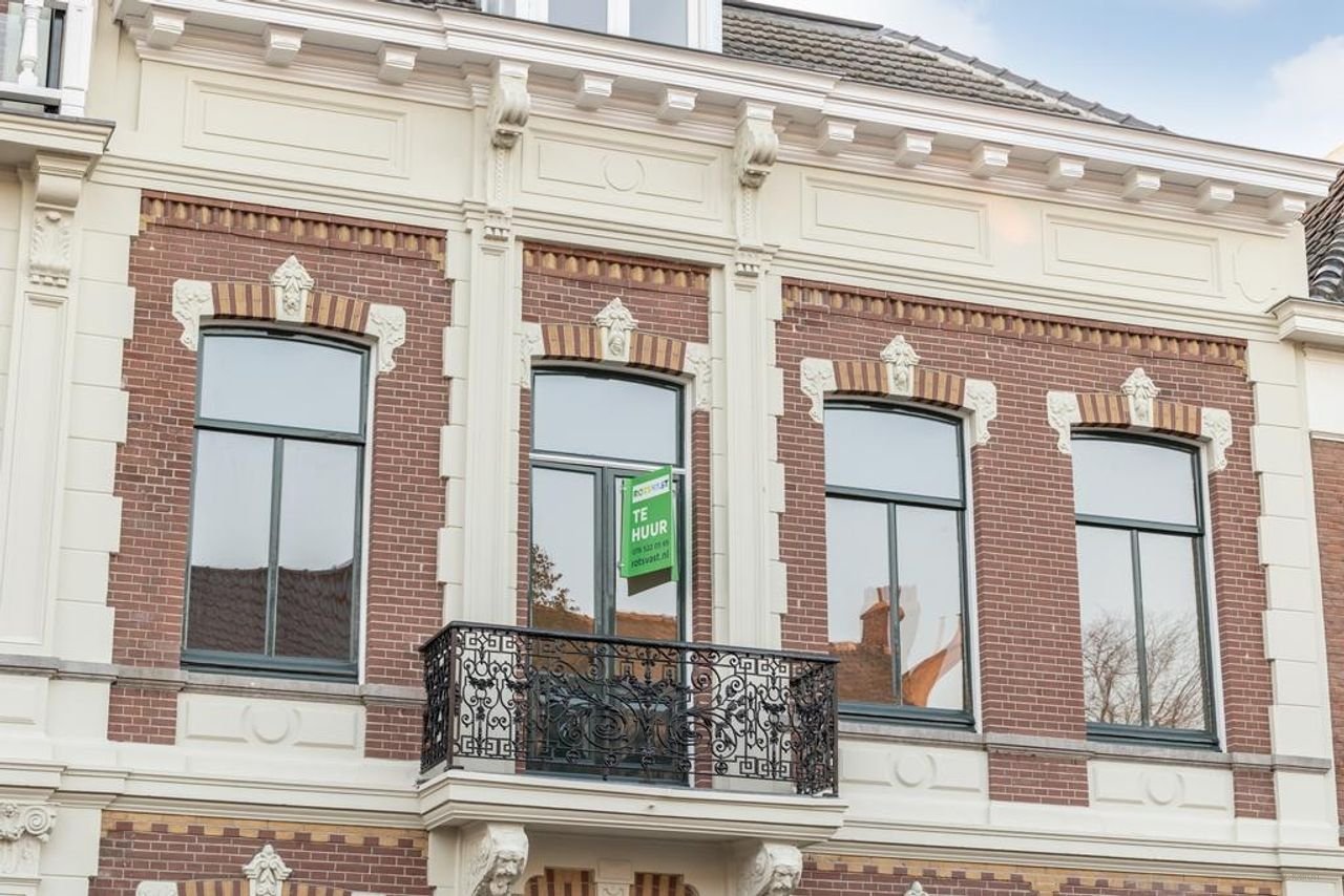 Monumental living with an A+ energy label in the heart of Breda - Image 55