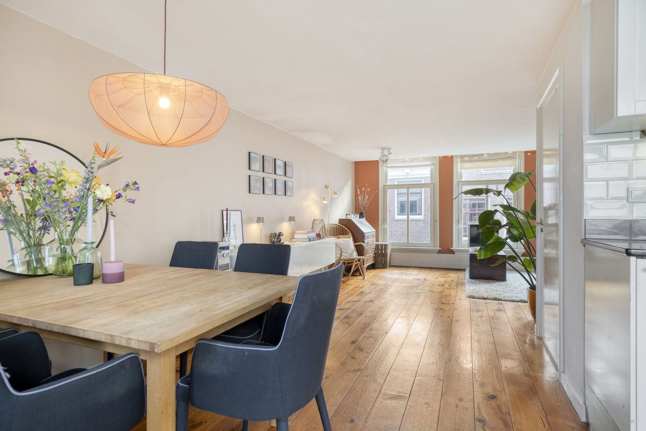 Lichte short-stay met terras in Haarlemmerbuurt - Afbeelding 5