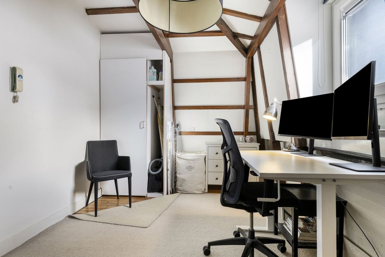 Lichte short-stay met terras in Haarlemmerbuurt - Afbeelding 19