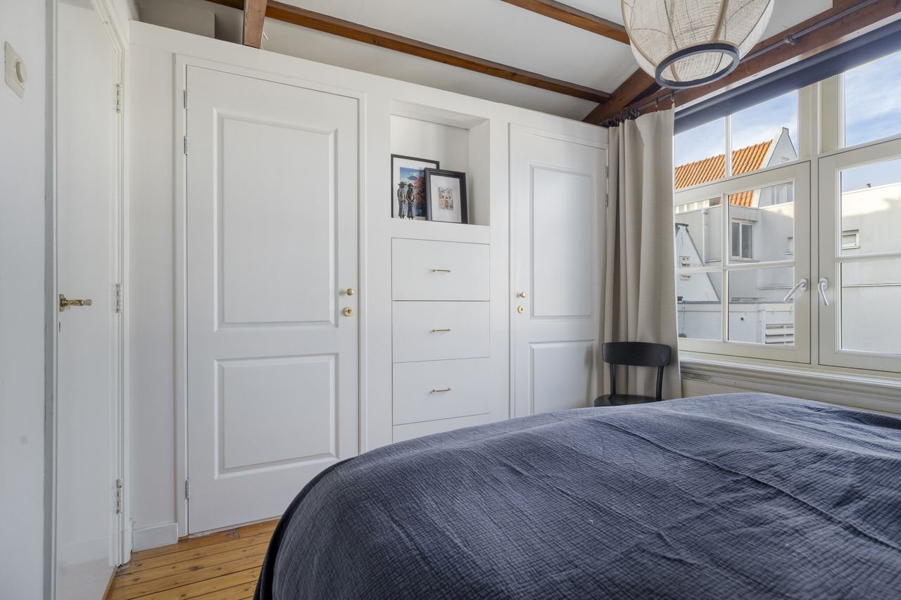 Lichte short-stay met terras in Haarlemmerbuurt - Afbeelding 14