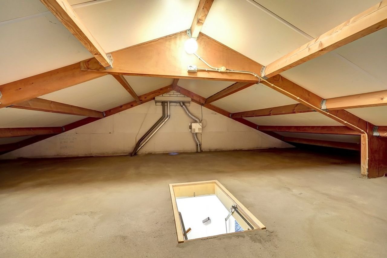 Gemoderniseerde tweekapper in Bladel - Afbeelding 31