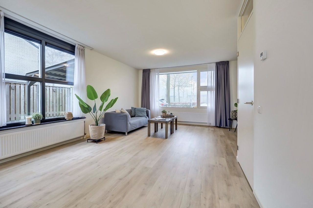 Gemoderniseerde tweekapper in Bladel - Afbeelding 8