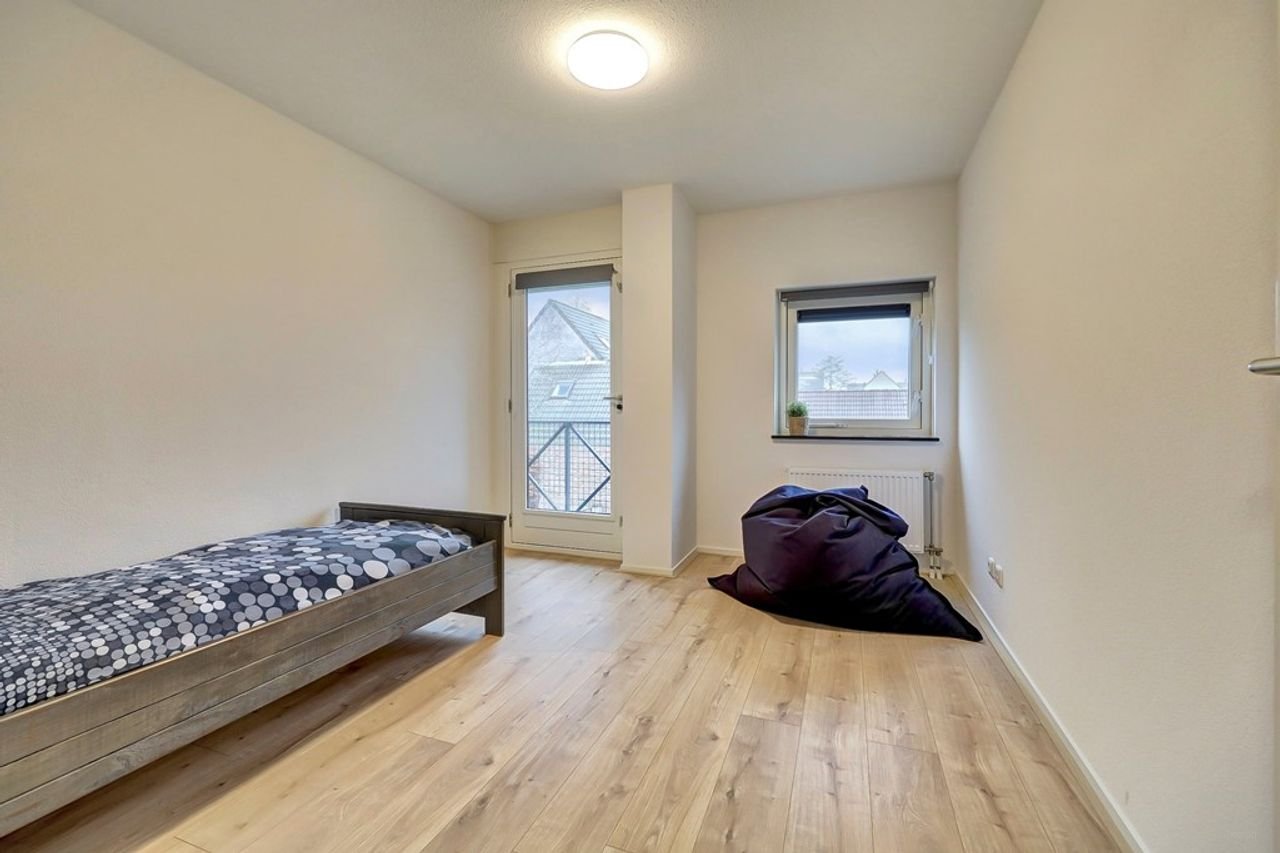 Gemoderniseerde tweekapper in Bladel - Afbeelding 20