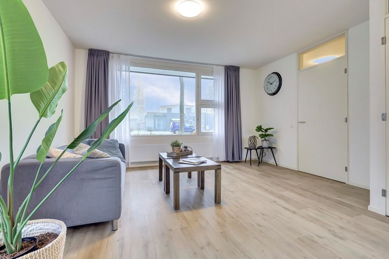 Gemoderniseerde tweekapper in Bladel - Afbeelding 7