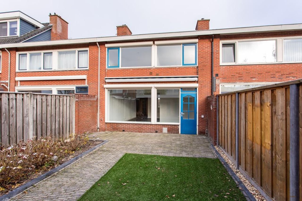 Strakke woning met carport in Oldenzaal - Afbeelding 2