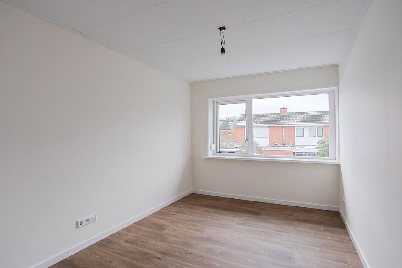 Strakke woning met carport in Oldenzaal - Afbeelding 11