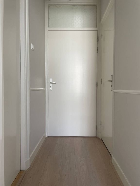 Bright 2-bedroom apartment in Middelland - Image 11