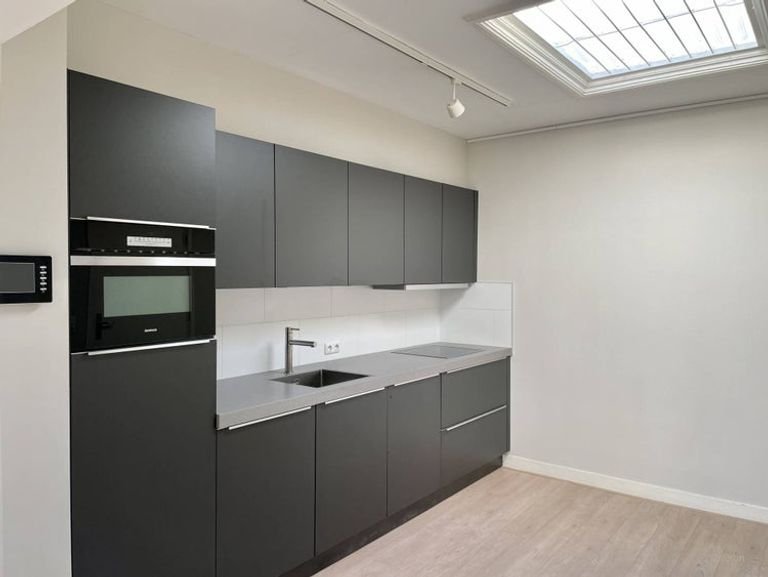 Luxury 2-Bedroom Apartment near Erasmus MC - Image 6