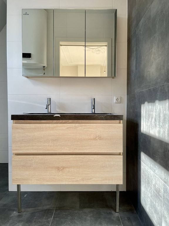 Luxury 2-Bedroom Apartment near Erasmus MC - Image 12