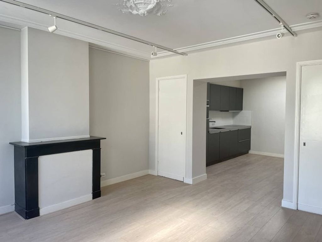 Luxury 2-Bedroom Apartment near Erasmus MC - Image 3