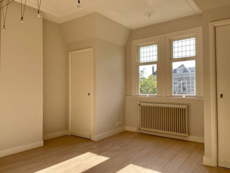 Luxury 2-Bedroom Apartment near Erasmus MC - Image 11