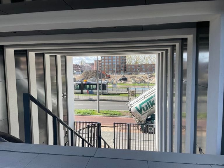 New apartment with views over the Maas - Image 31