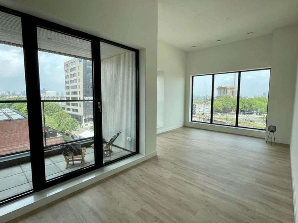 New apartment with views over the Maas - Image 3