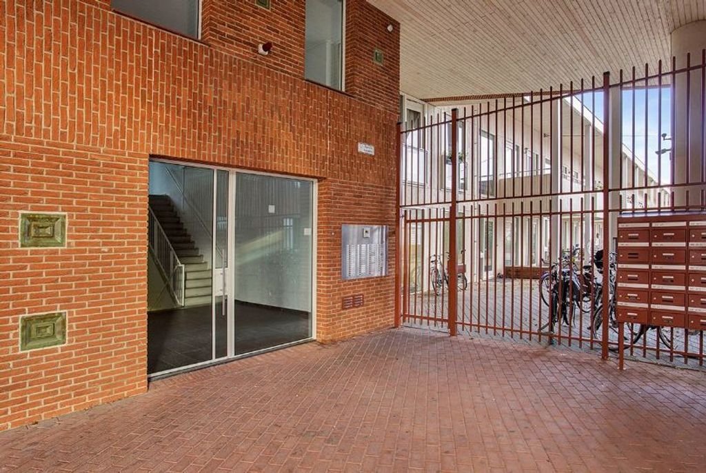 Hoekappartement Breda: 112 m² én twee parkeerplekken - Afbeelding 2