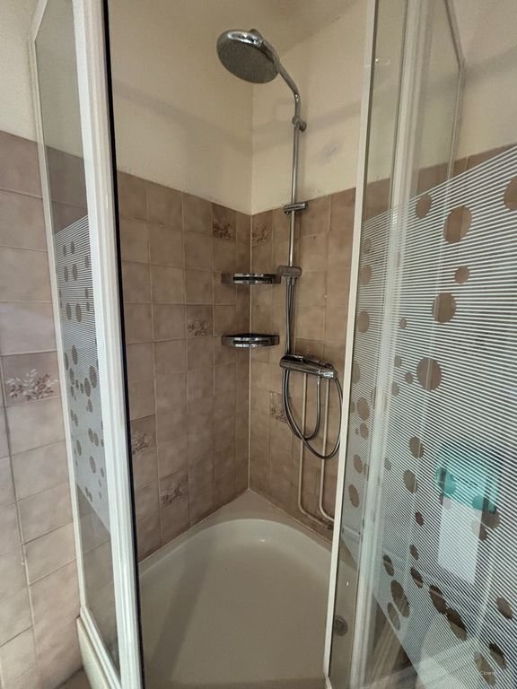 Spacious family home in Waardhuizen with sunny garden - Image 19