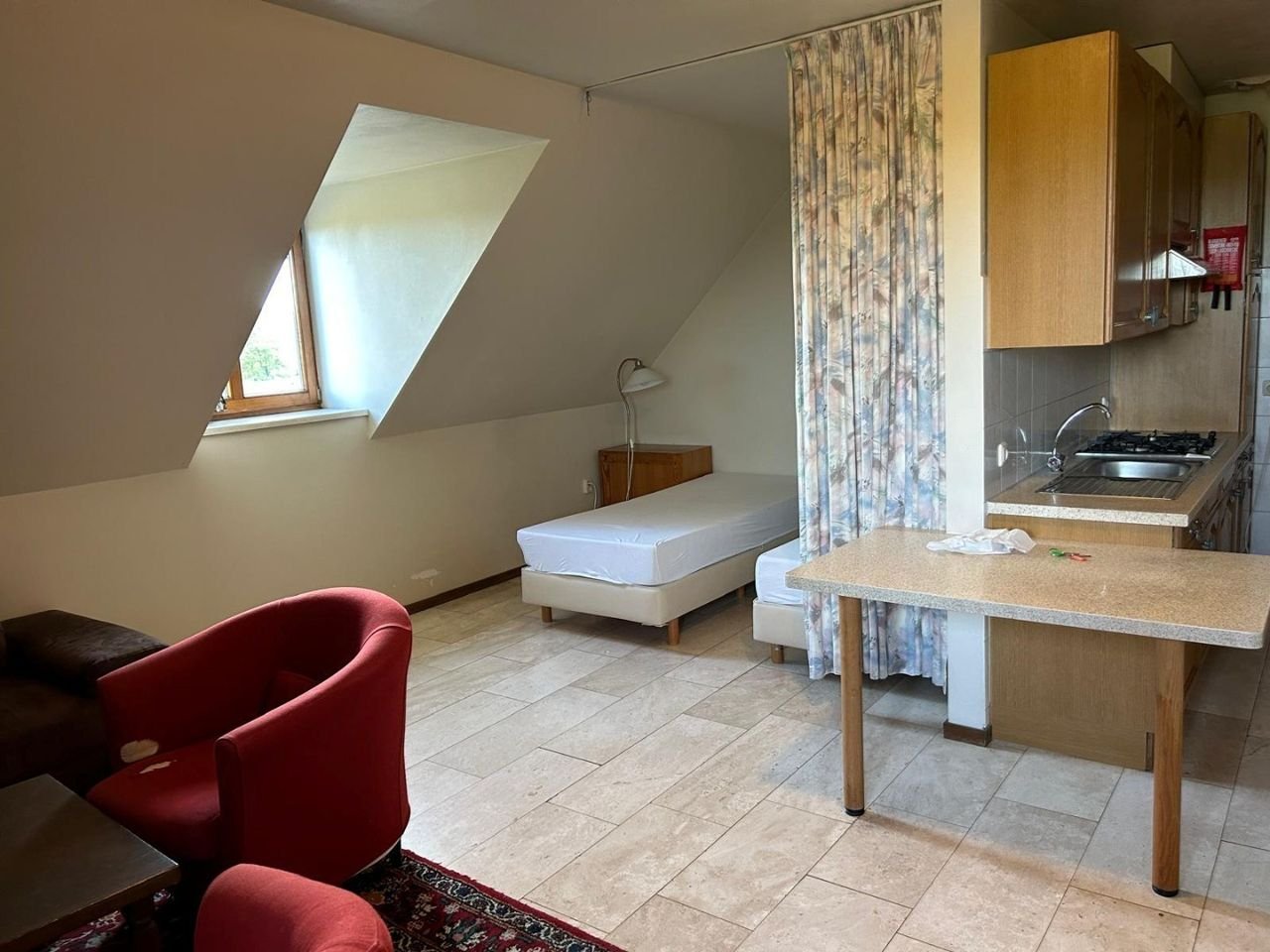 Furnished apartment in a farmhouse - Image 2