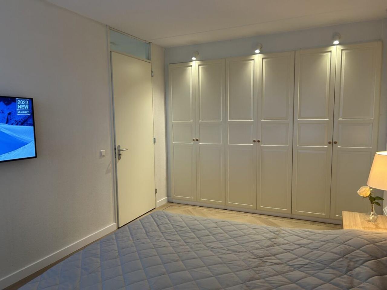 Gemeubileerd 3-kamerappartement met balkon - Afbeelding 15