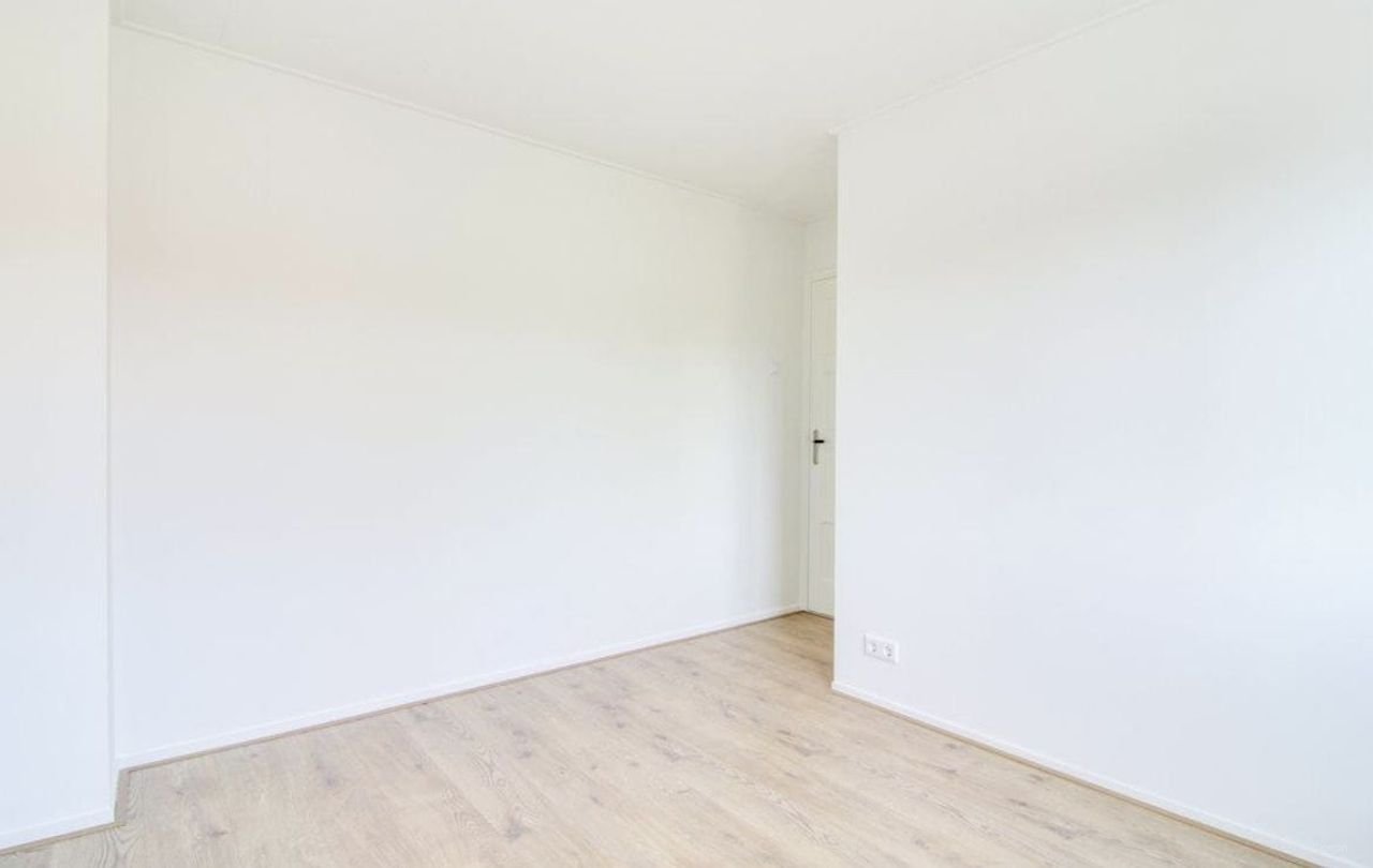 Modern huis in Laren met riante tuin - Afbeelding 12