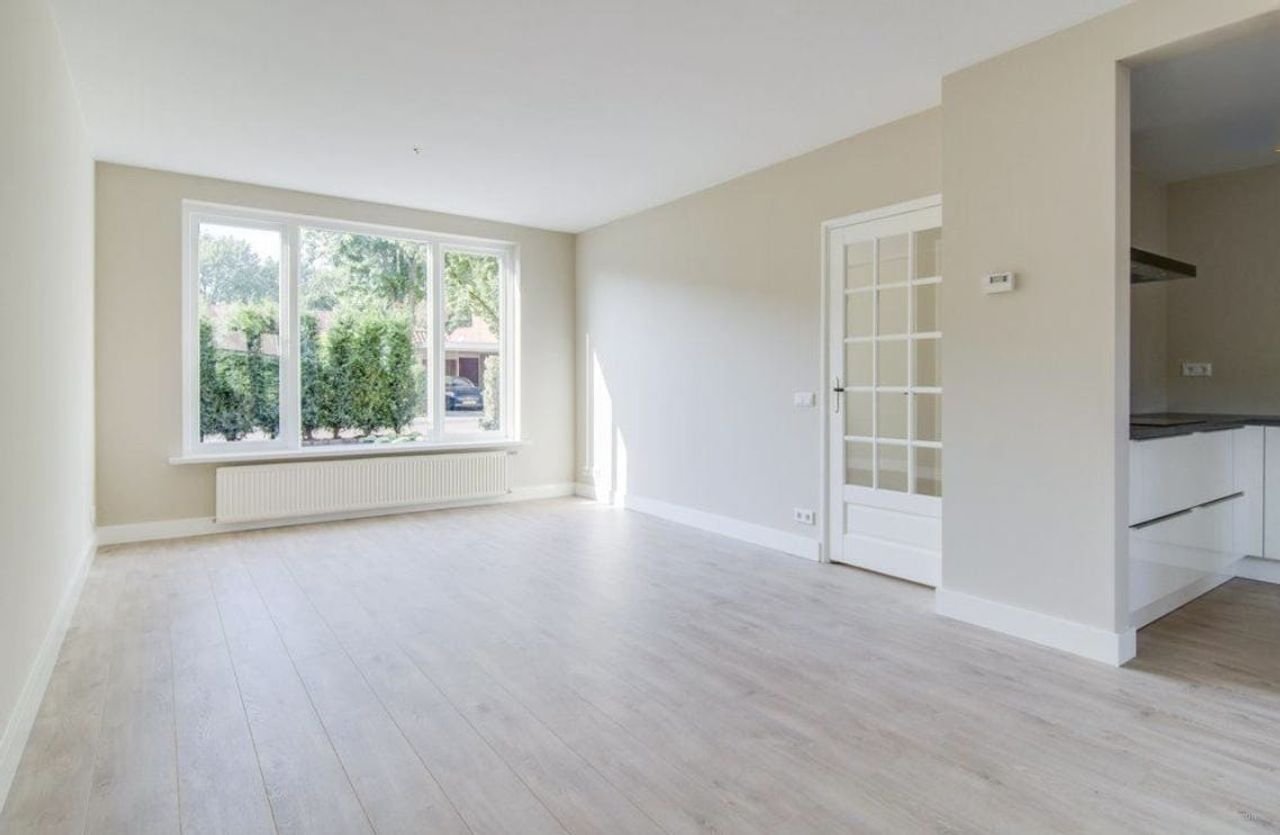 Modern huis in Laren met riante tuin - Afbeelding 5