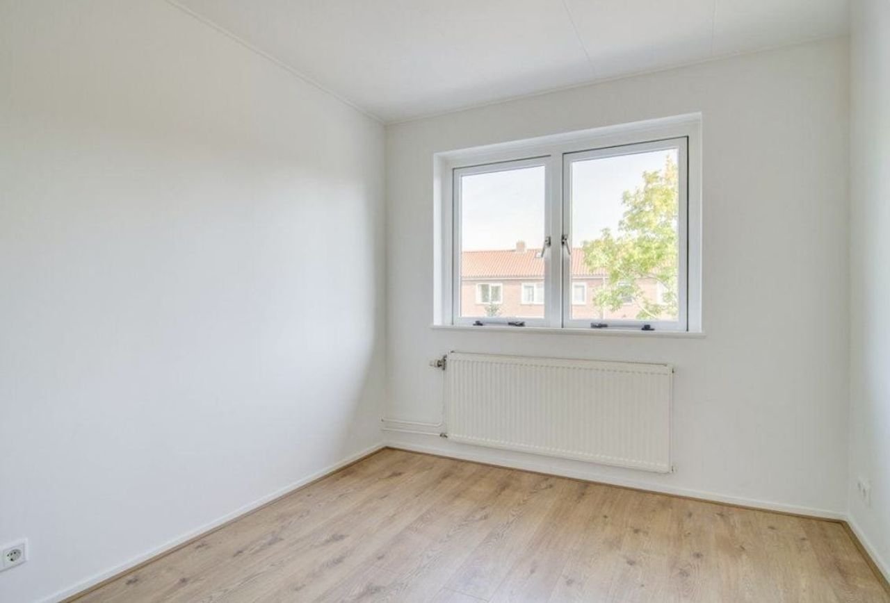 Modern huis in Laren met riante tuin - Afbeelding 16