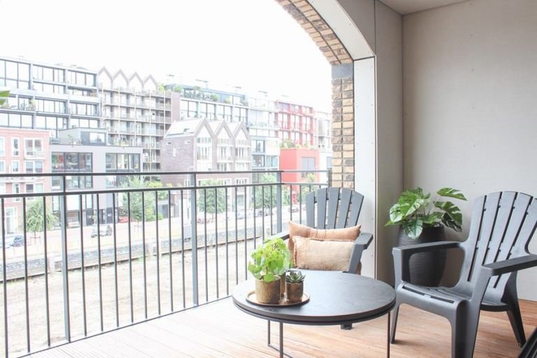 Houthaven: 94m² met balkon en parking - Afbeelding 8