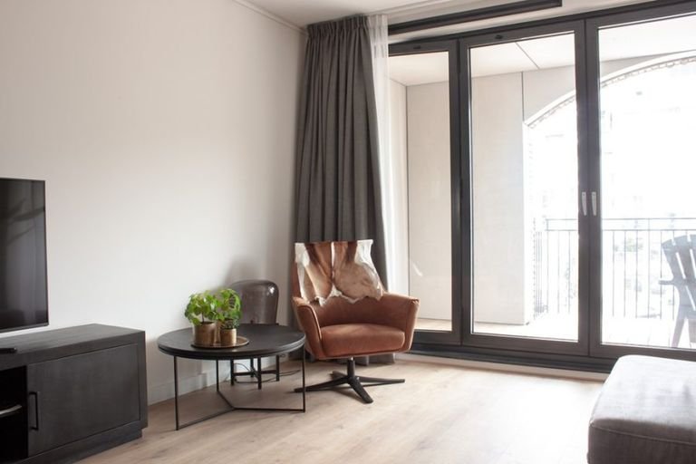 Houthaven: 94m² met balkon en parking - Afbeelding 4