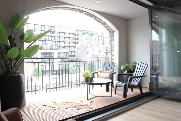 Houthaven: 94m² met balkon en parking - Afbeelding 7