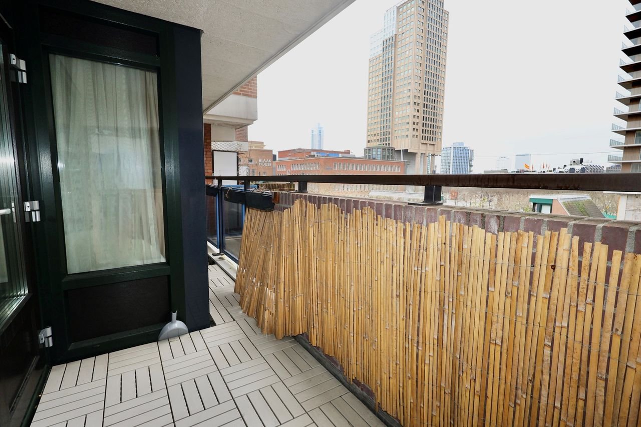 Gemeubileerd wonen op de Blaak met balkon - Afbeelding 16