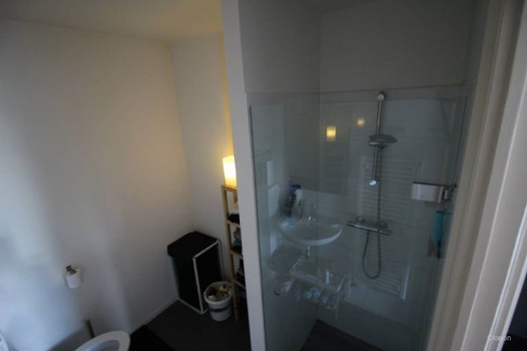 Appartement met balkon aan de Laan van Meerdervoort - Afbeelding 6