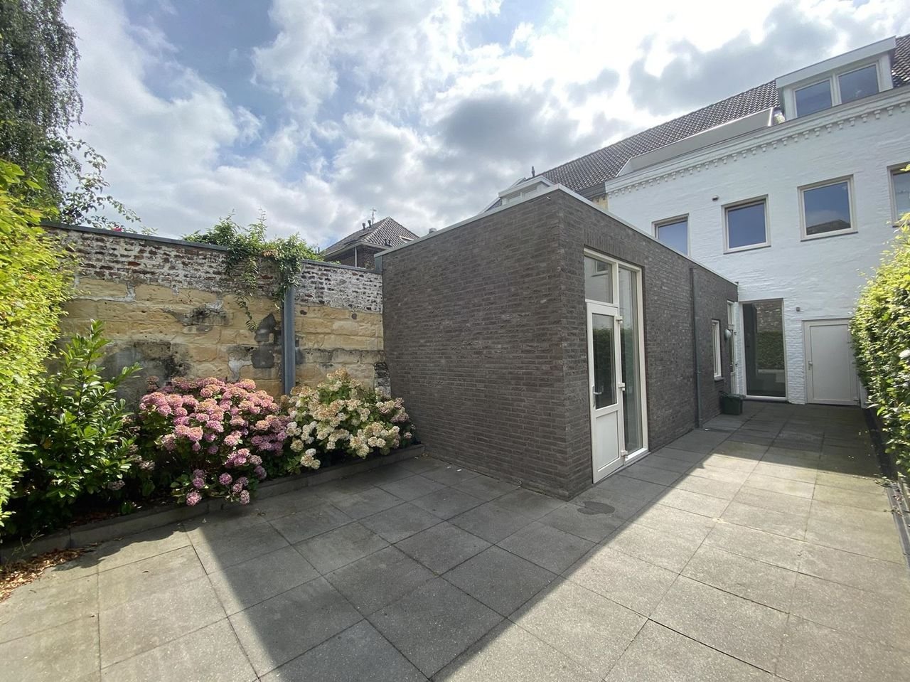 105 m² met tuin aan de Cannerweg - Afbeelding 1