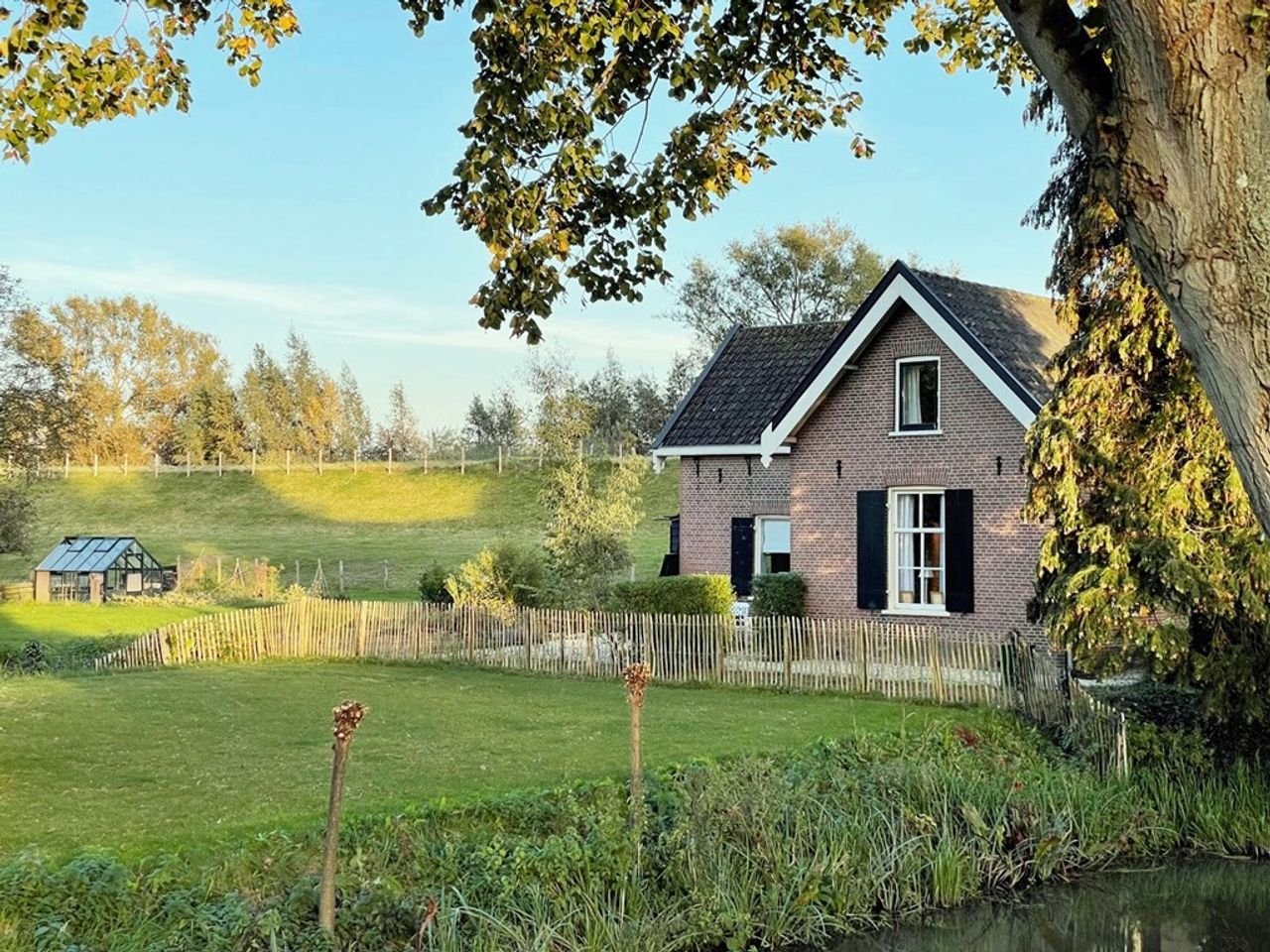 Vrijstaande cottage op historisch landgoed - Afbeelding 1