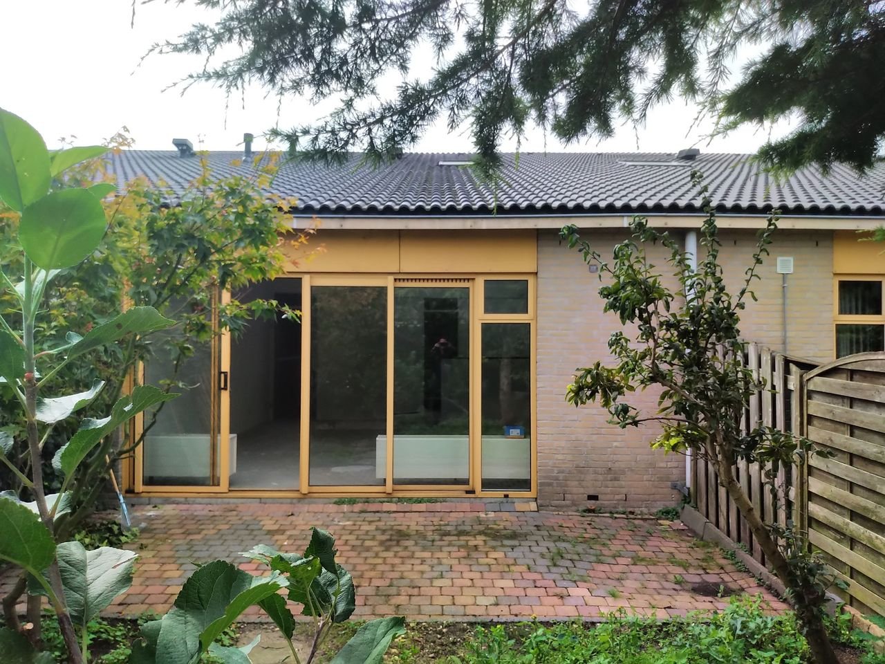 Gerenoveerde woning met eigen parkeerplek - Afbeelding 15