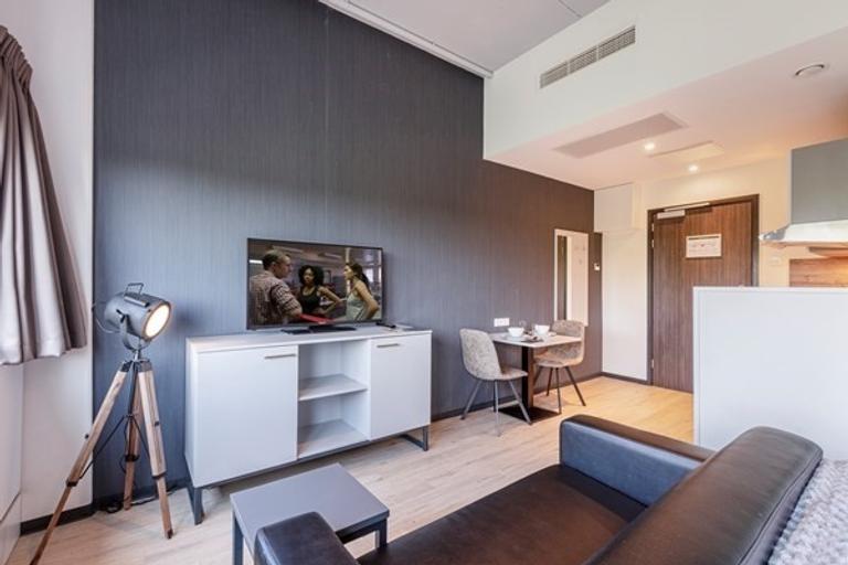 Slim ingerichte studio in Utrecht - Afbeelding 2
