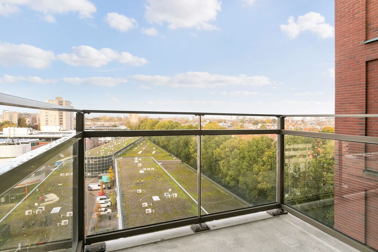 Spacious living in De Ananas: 97m² with a view - Image 8