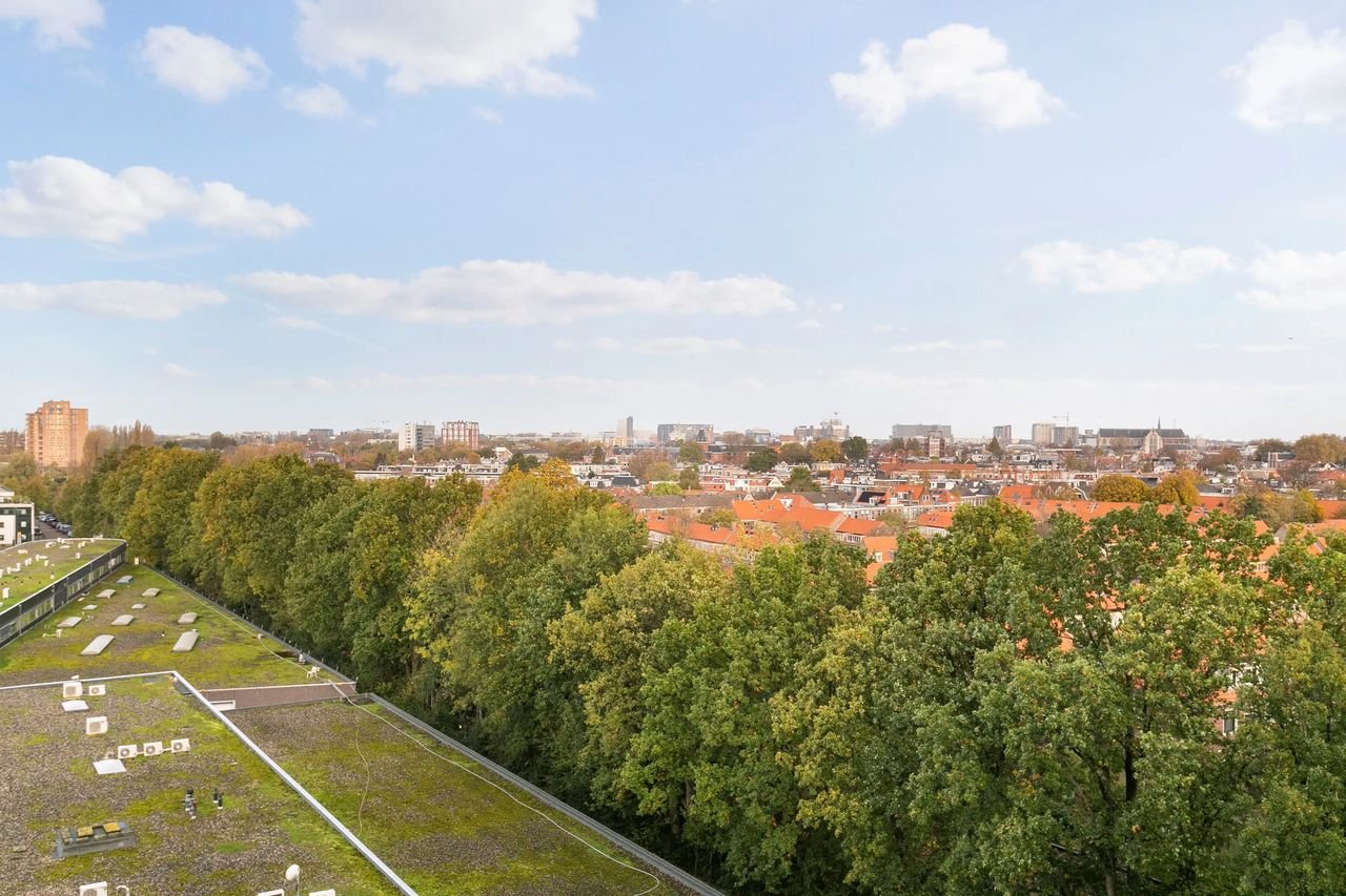 Spacious living in De Ananas: 97m² with a view - Image 12