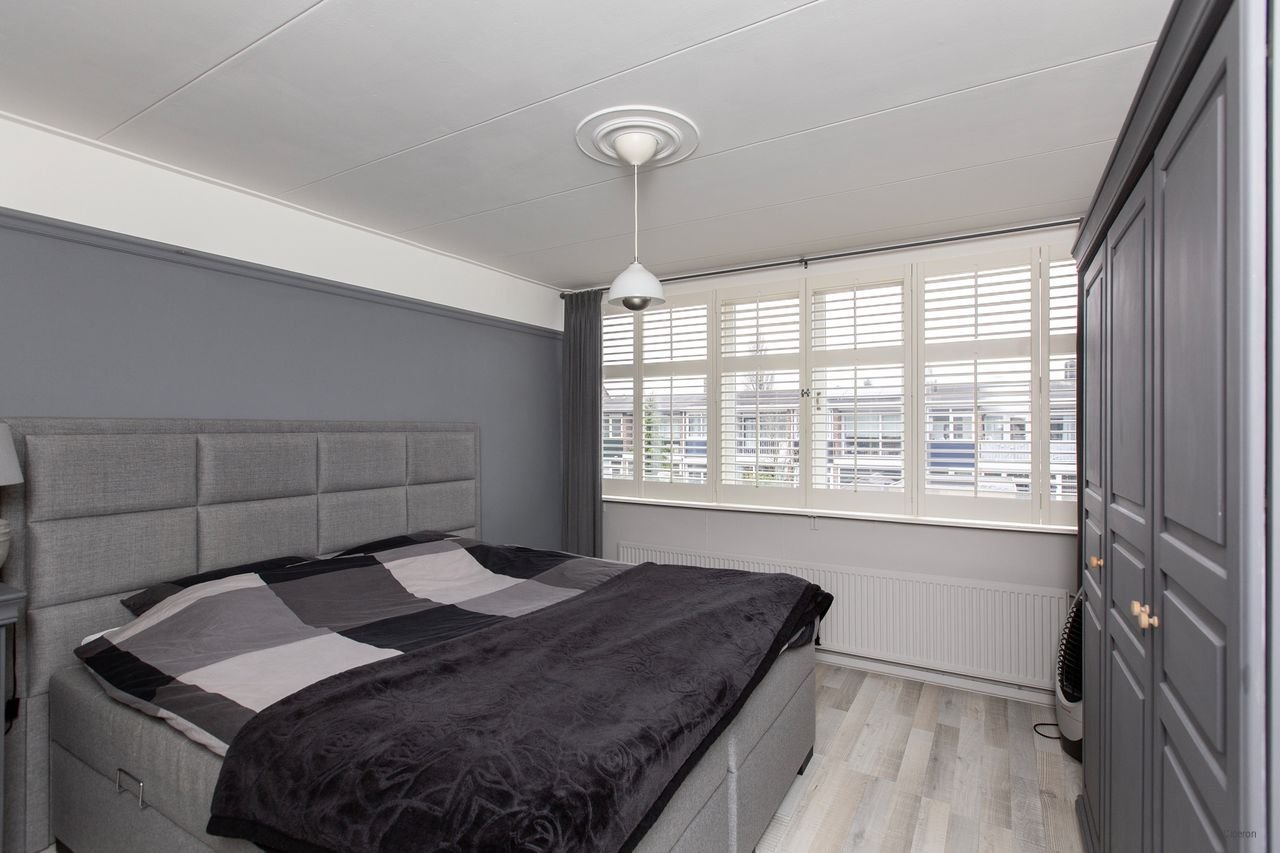 Family home with garden in Schildersbuurt - Image 18