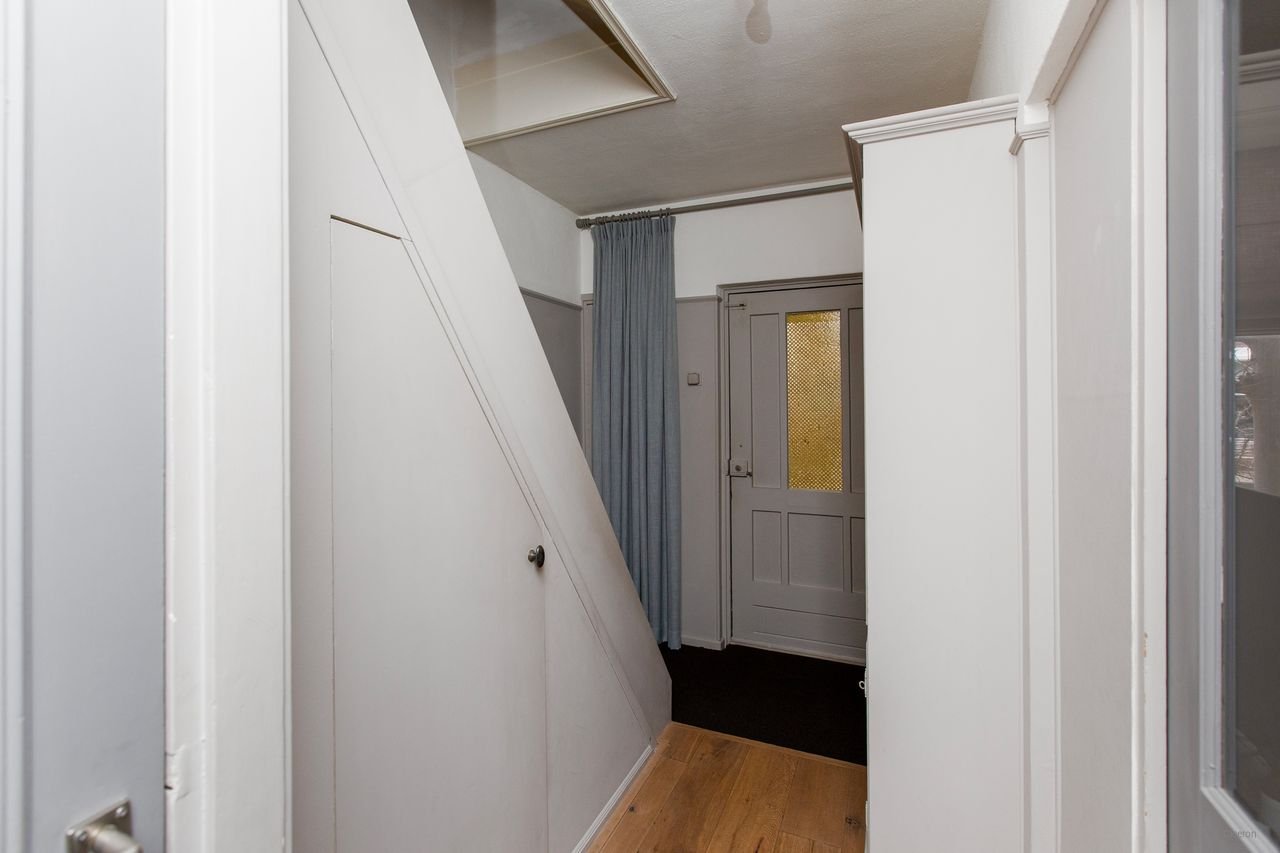 Family home with garden in Schildersbuurt - Image 13