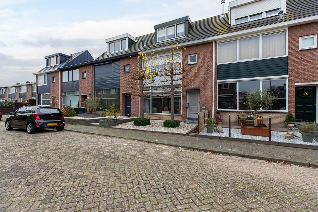 Family home with garden in Schildersbuurt - Image 32