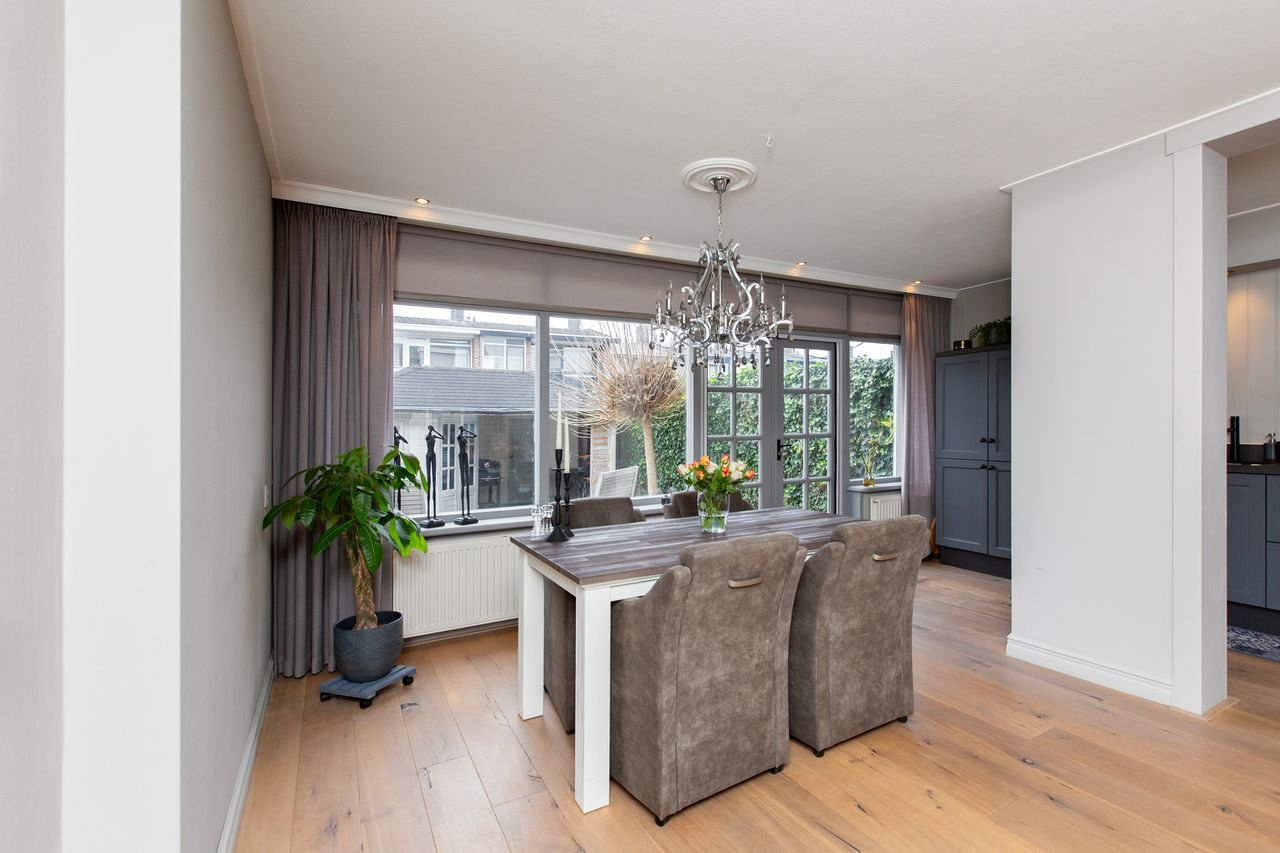 Family home with garden in Schildersbuurt - Image 4