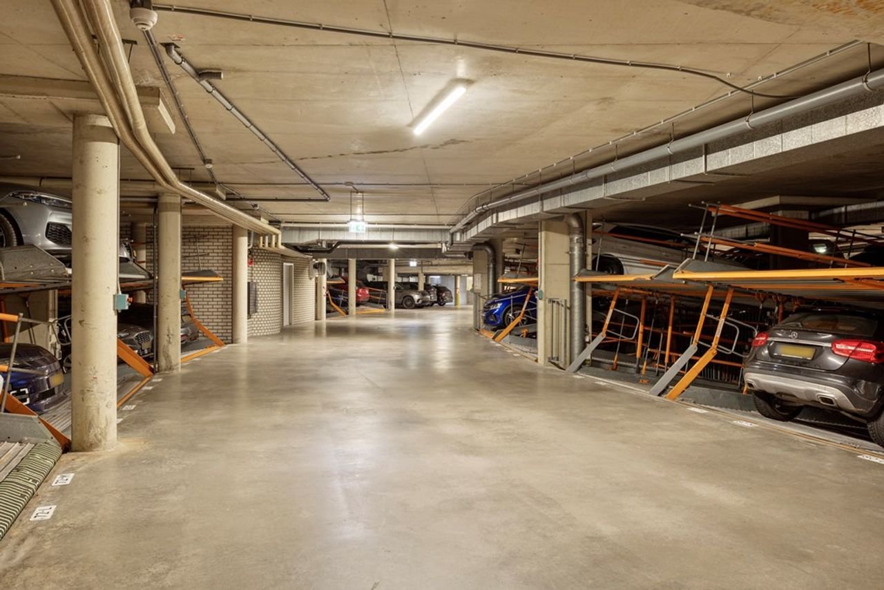 Royaal wonen: 171m² in Bezuidenhout - Afbeelding 33